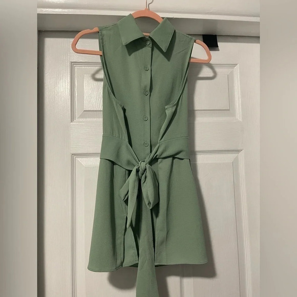 Charming Charlie Tie front Top - Picture 1 of 7